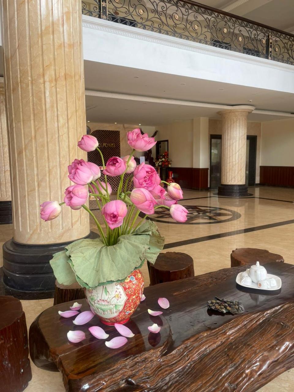 Khách sạn Đại Dương - Ocean Hotel Dien Chau Exterior foto